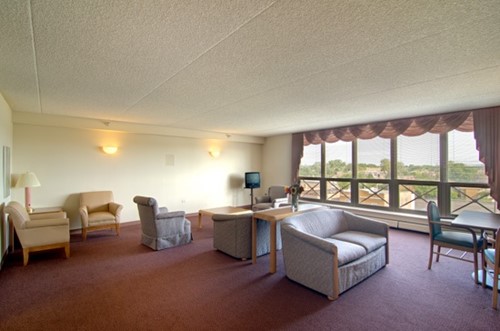 Image of Senior Suites of Belmont Cragin (5)