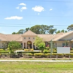 Liana of Sarasota senior living community offering assisted living and memory care in Sarasota, FL, front exterior