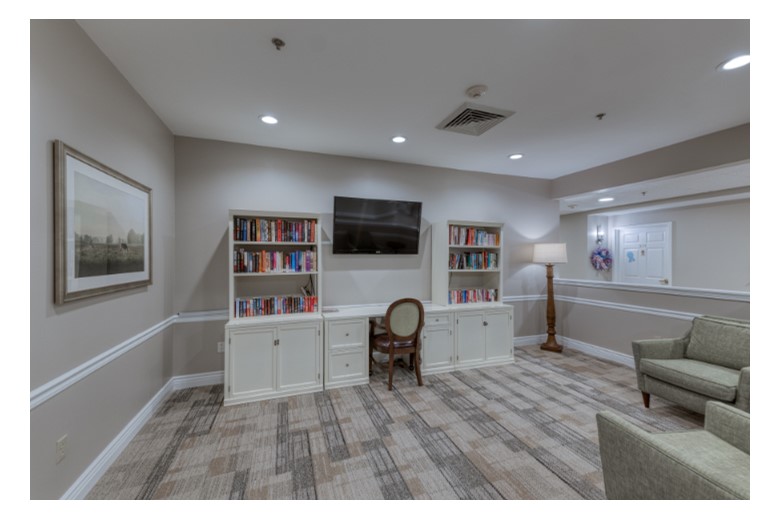 Image of Cedarhurst of Godfrey (7)