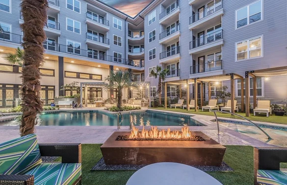 Image of Overture Domain (1)