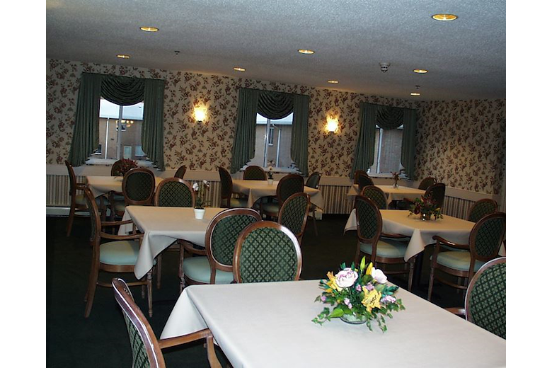 Image of Windsor House at Omni West Assisted Living Residence (3)