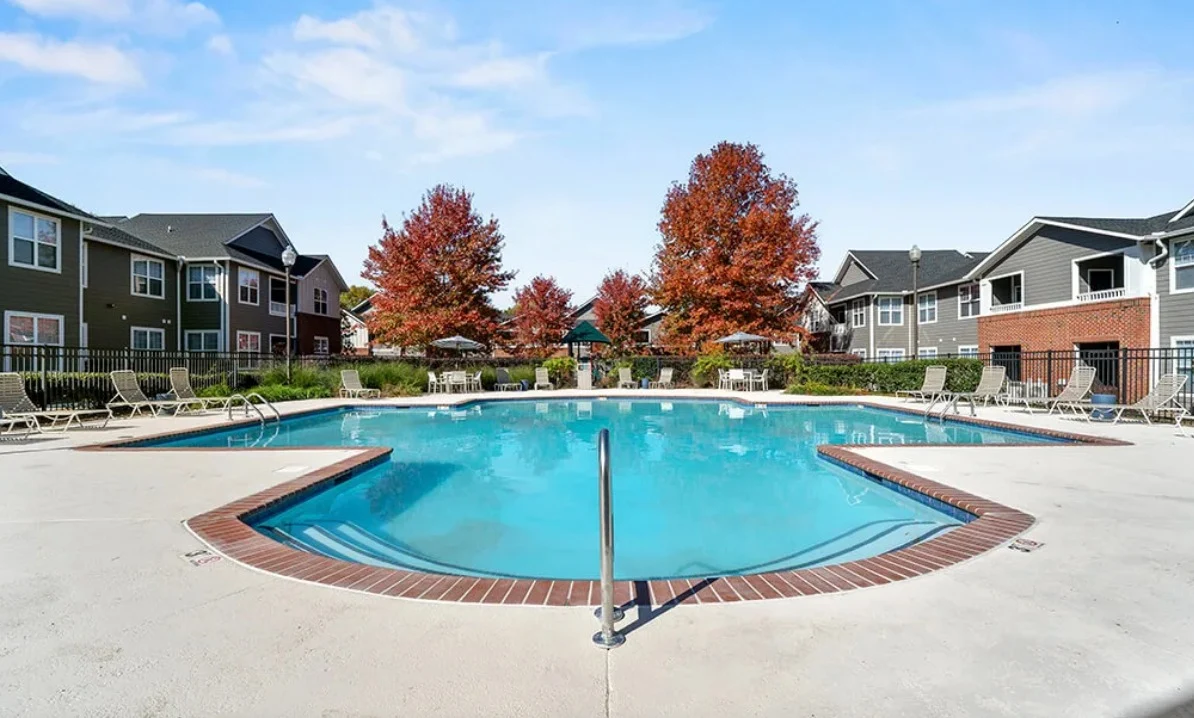 Image of Grand Oaks Apartment Homes (3)