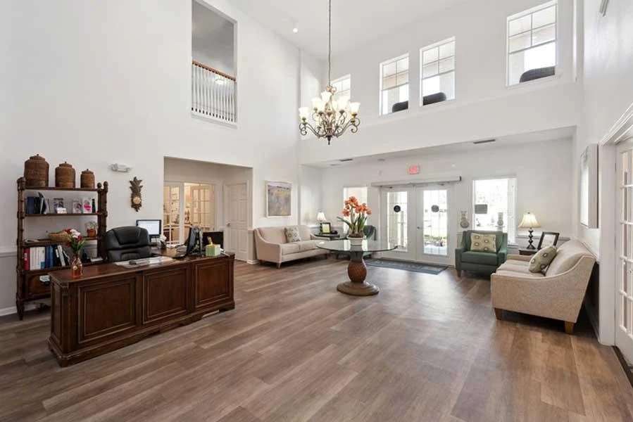 Image of Riviera Senior Living (2)