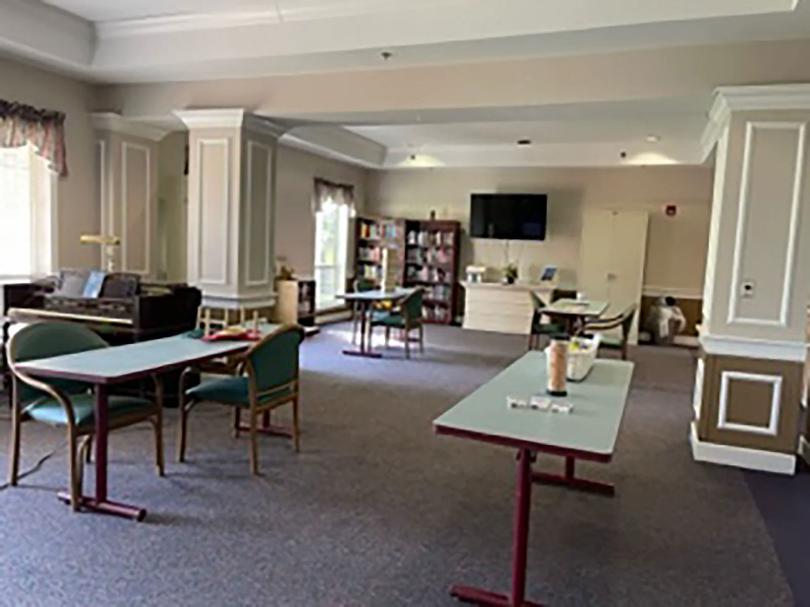 Image of Charlestown Place at New Albany Senior Living (8)