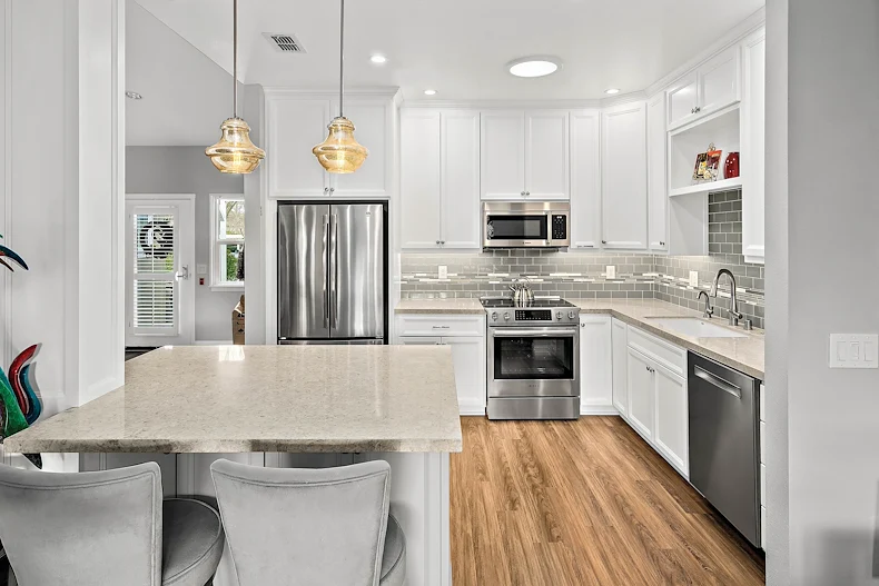 Image of University Retirement Community (3)