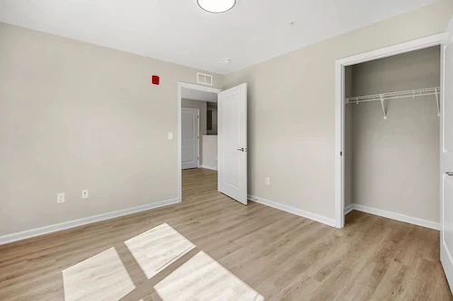 Image of Deville Manor Senior Living (8)