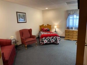 Image of Personal Care At Evergreen Waynesburg (2)