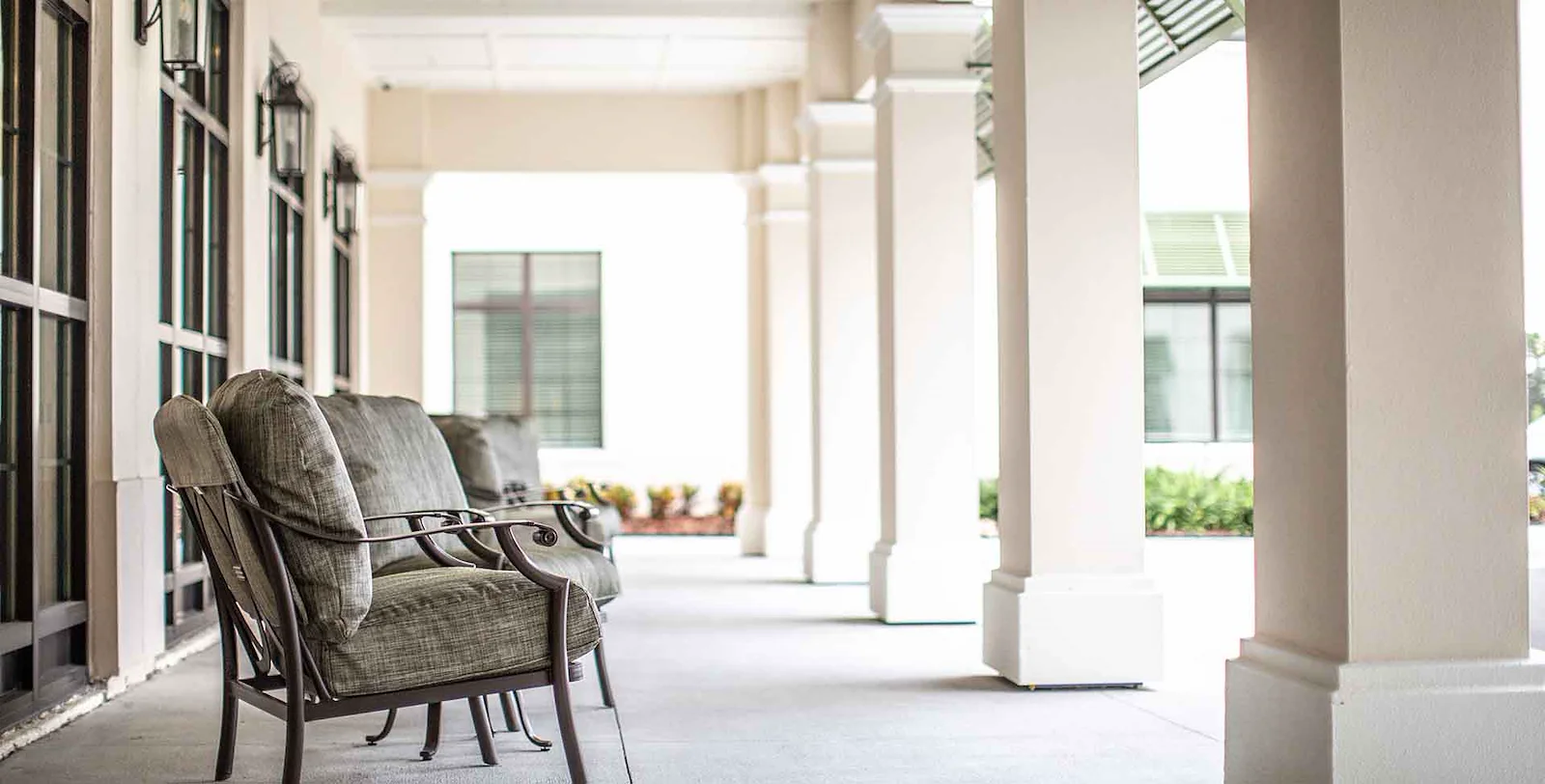 Image of Legends on Lake Lorraine (7)