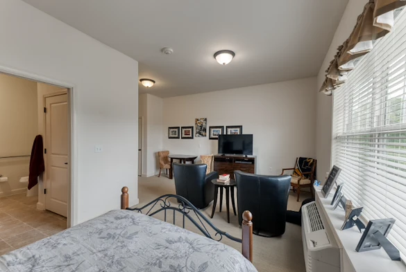 Image of Cedarhurst of Columbia (8)