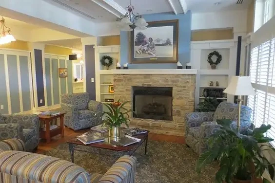 Image of Vernon Woods Retirement Community (4)