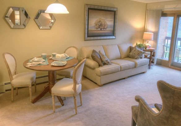 Image of Clement Manor (3)