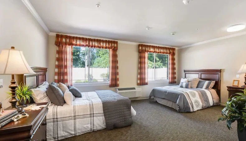 Image of Cardinal Court Senior Living (3)