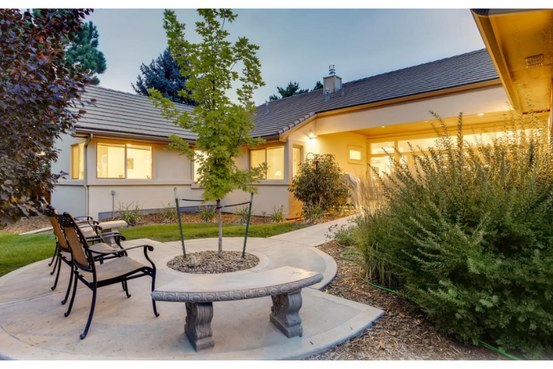 Image of Centennial Assisted Living (Euclid) (2)