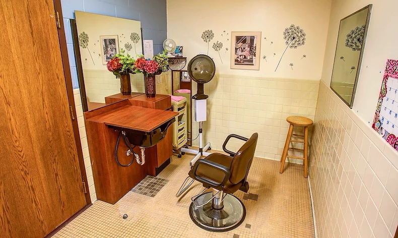 Image of The Oaks at Central City (3)