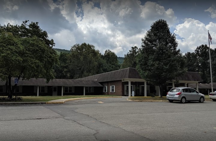 alleghany-health-and-rehab-image-1