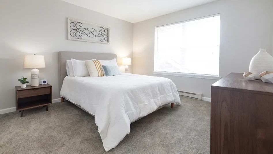 Image of Holiday Valencia Commons (10)