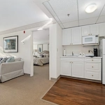 Image of AVIVA West Hartford (8)