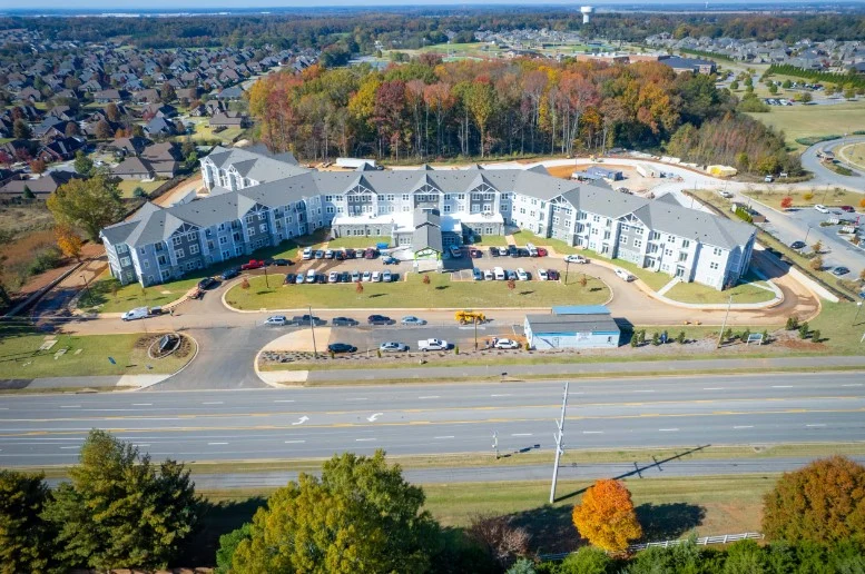 Image of Monark Grove Madison (1)