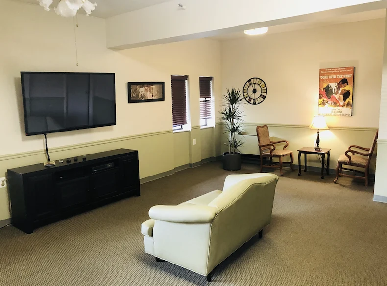 Image of Farmington Hills Inn (4)