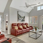 Image of The Valencia Home at 19th Pl. #1 (4)