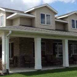 Image of Mills Harbour Assisted Living Lake (2)