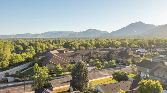 Image of The Ridge Cottonwood (1)
