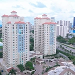 Image of Vi At Aventura (2)