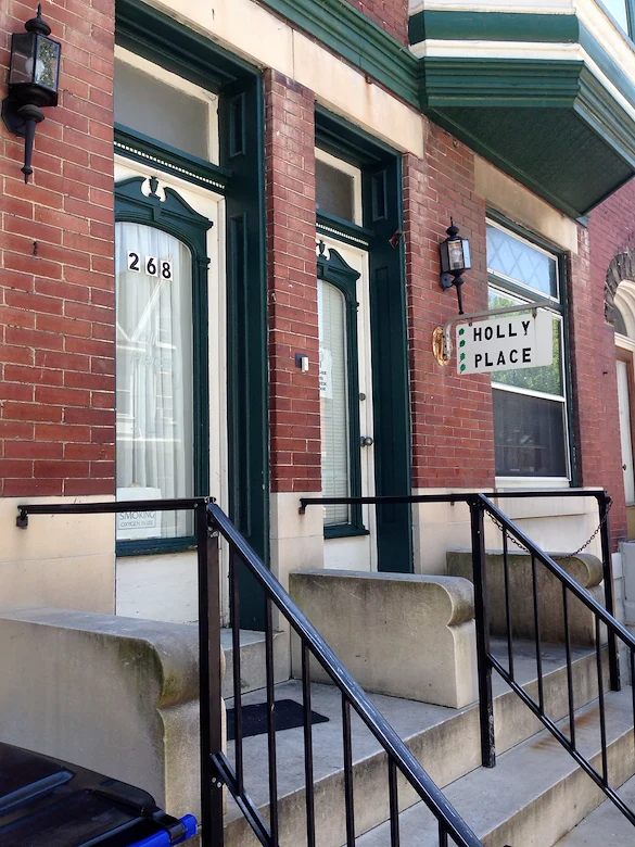 Image of Holly Place (3)