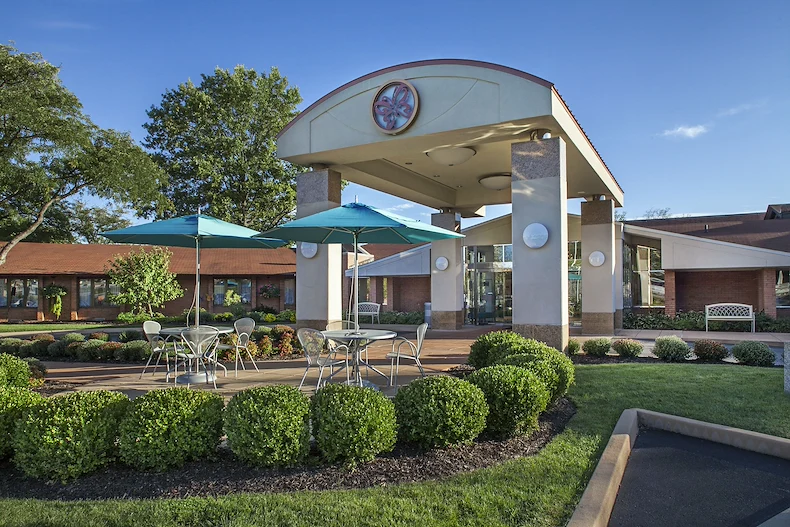 Image of Delmar Gardens West (2)