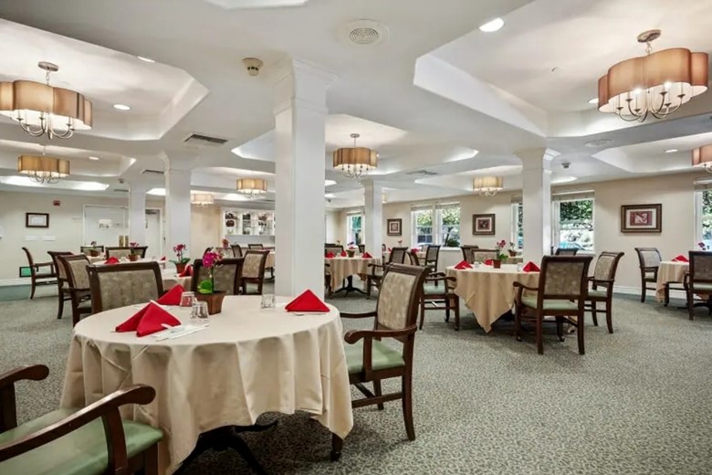 Image of Aegis Gardens (6)