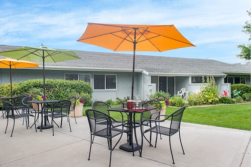 Image of Highland Cove Retirement Community (2)