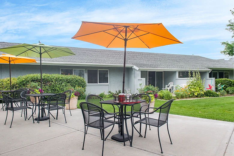Image of Highland Cove Retirement Community (2)