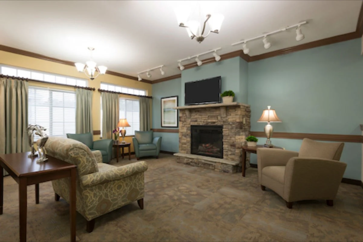 Image of Spring Arbor of Steele Creek (5)