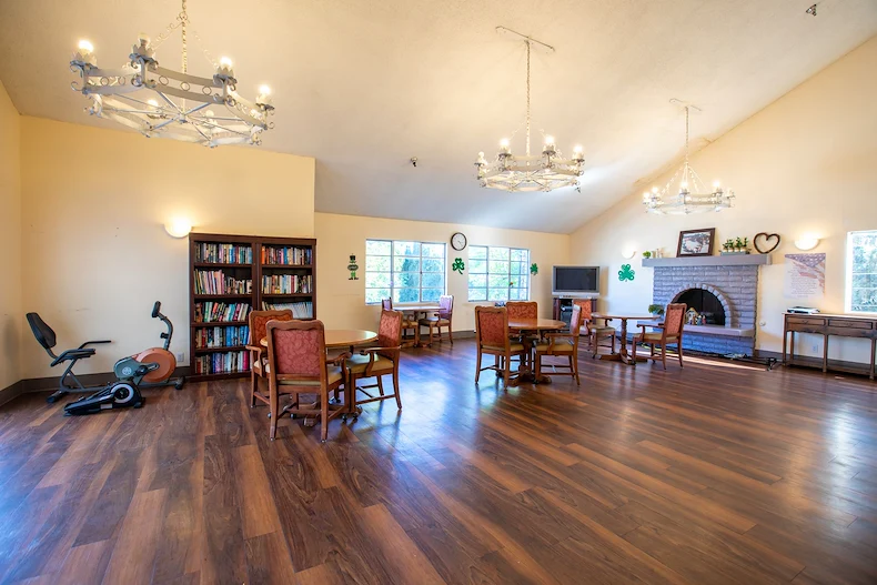 Image of Whittier Glen Assisted Living (6)