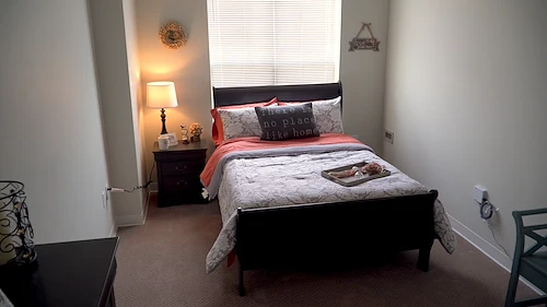 Image of Evergreen Village at Bloomington (8)