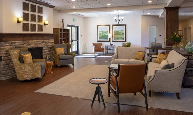 Image of Pine Grove Crossing (6)