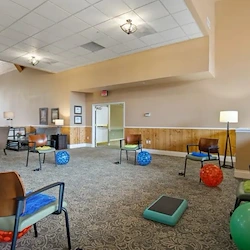 Image of Aegis Lodge in Kirkland (4)