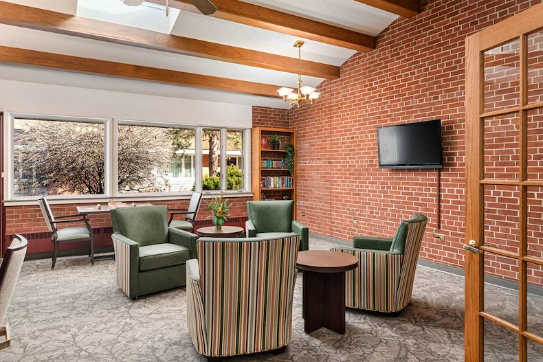 Image of Cass Street Assisted Living (6)