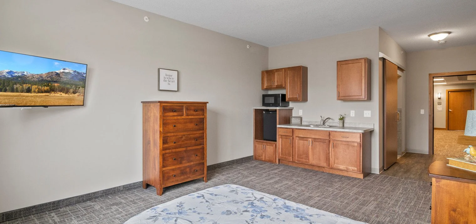 Image of Suite Living Senior Care of Lakeville (7)