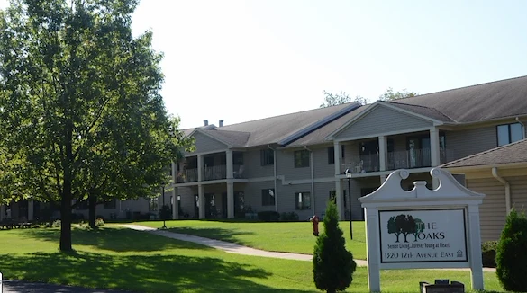 Image of The Oaks (4)