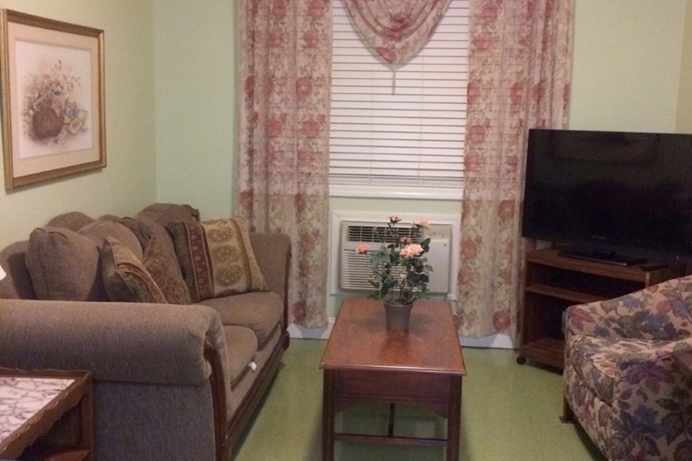 Image of Goldenrod Village Assisted Living (2)