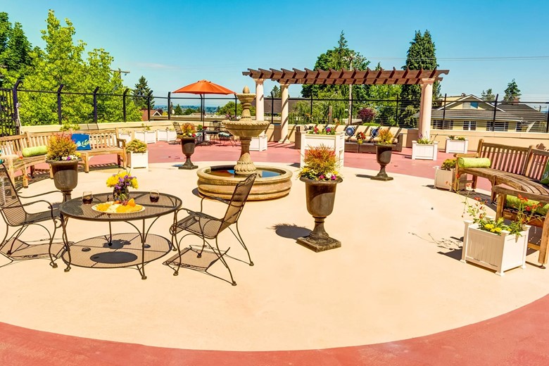 Image of Vineyard Park at Queen Anne Manor (4)