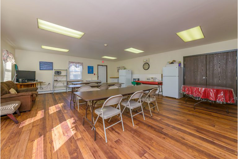 Image of Poughkeepsie Village Apartments (2)