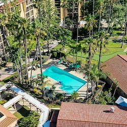 Image of Meridian at Laguna Hills (2)