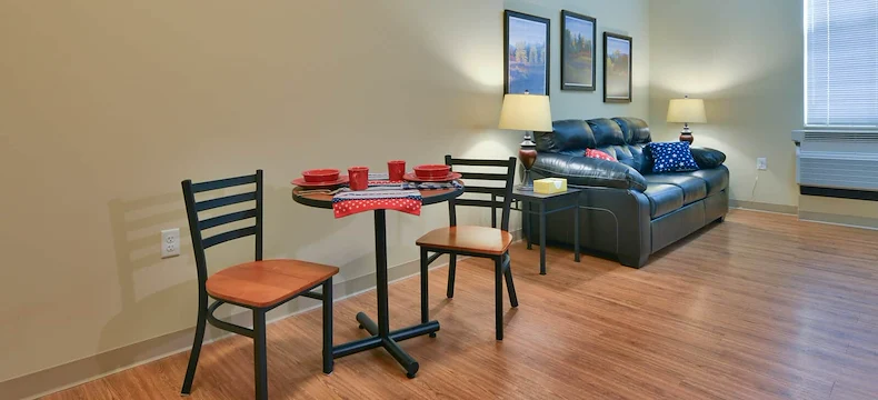 Image of Commons at Garden Lake (7)