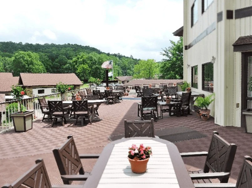 Image of Lake Forest Senior Living at Hot Springs Village (1)