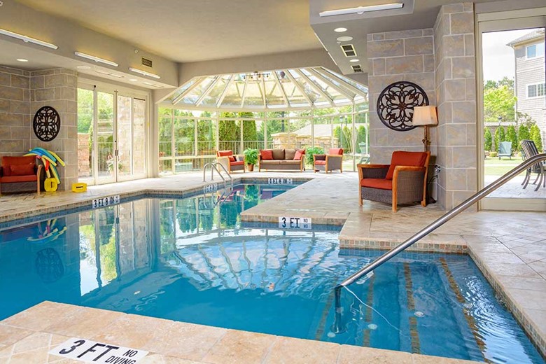 Image of Garden Plaza of Greenbriar Cove (9)