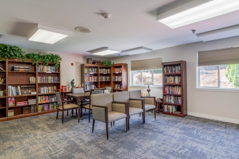 Image of Quail Lodge Retirement Community (6)
