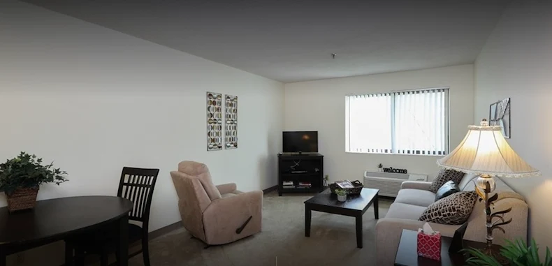 Image of Overland Park Place (6)