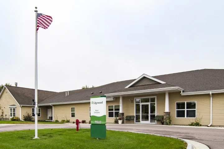 Image of Edgewood Prairie Crossings (1)